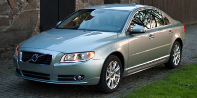 Buy a 2013 Volvo in Lake County, MN